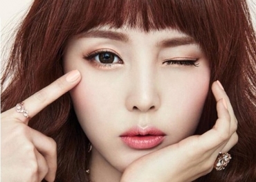 Sụp mí mắt có tự khỏi không và cách điều trị