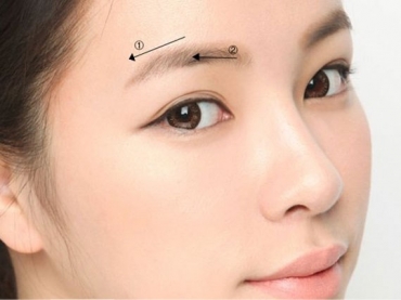 Cấy lông mày có được vĩnh viễn không