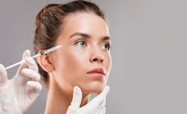 Những lưu ý khi tiêm botox xoá nhăn mắt