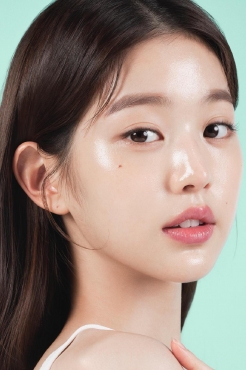 Thời điểm nào nên cắt mí mắt dưới ?