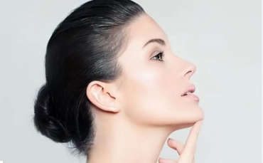 Độn cằm bằng filler có nguy hiểm không