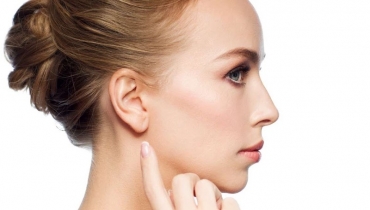 Sẹo lồi dái tai là gì và tại sao vùng dái tai lại rất dễ bị sẹo lồi?